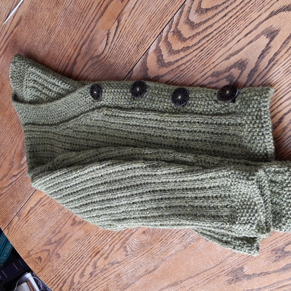 Wool Sweater - Picture 6 of 6
